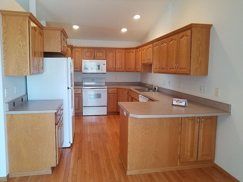 1st image of 1605 51st St SW