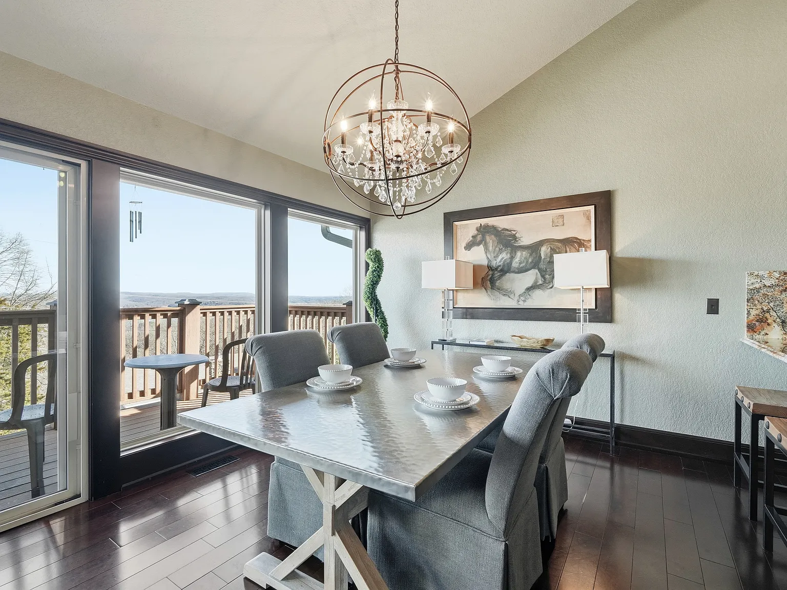 2 bed, 1250 sqft, $2,900 — Photo 2