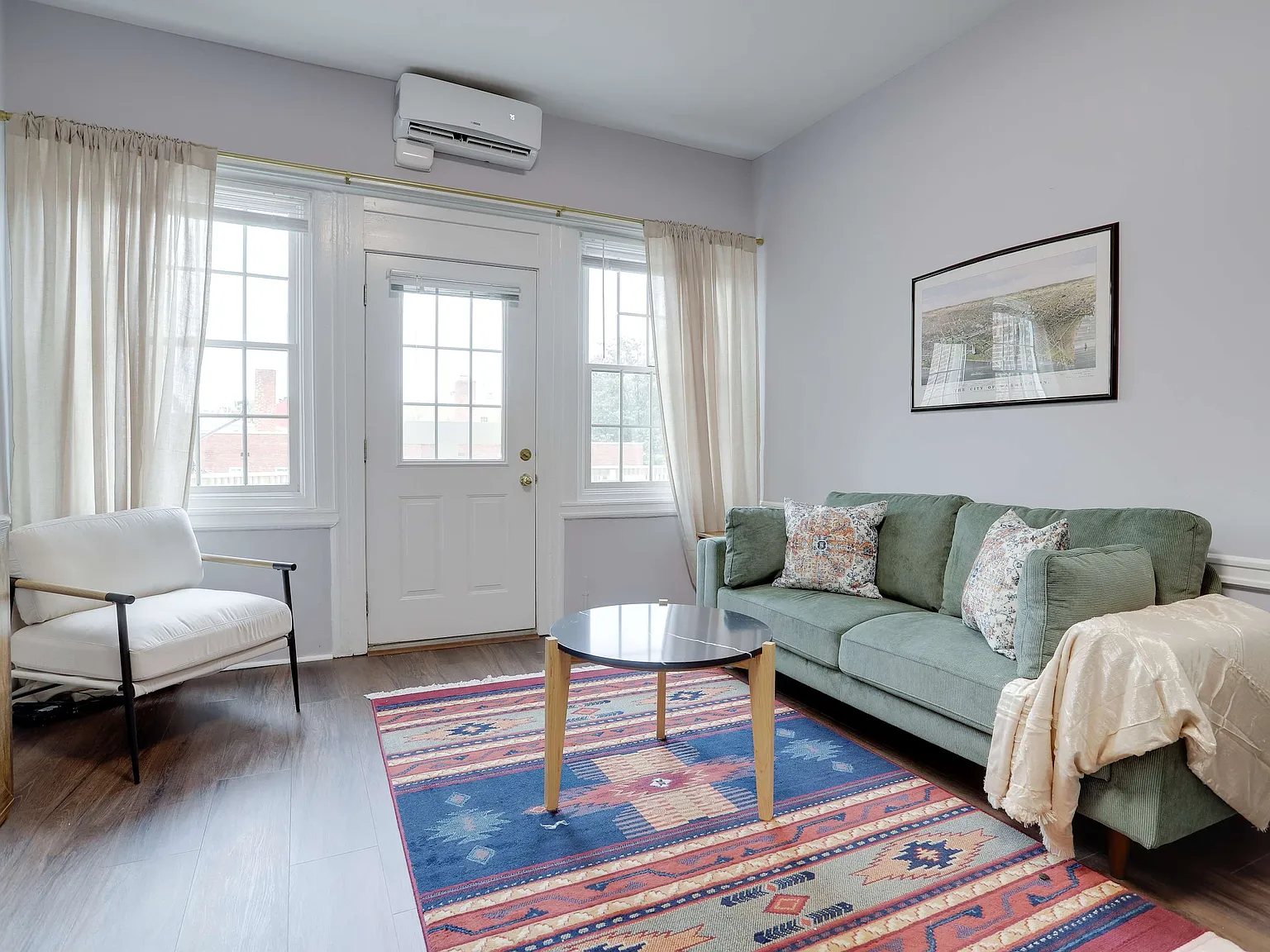 1 bed, 545 sqft, $4,050 — Photo 2