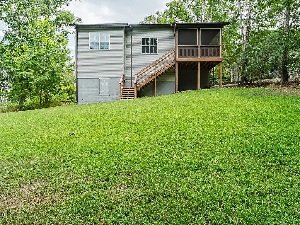 3 bed, 1529 sqft, $1,995 — Photo 3