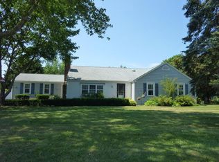 5 Wellfield Rd, Forestdale, MA 02644