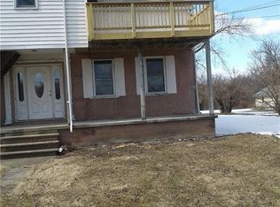 37 Mills Rd APT 1, Walden, NY 12586