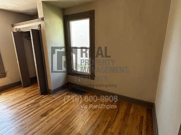 410 W 13th St — Photo 8