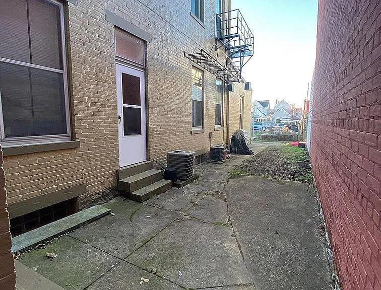 207 Division St #3 — Photo 12