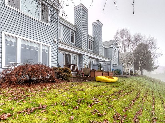 3rd image of 5628 S 237th St #18-3