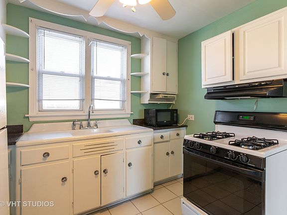 5th image of 3536 N Osceola Ave
