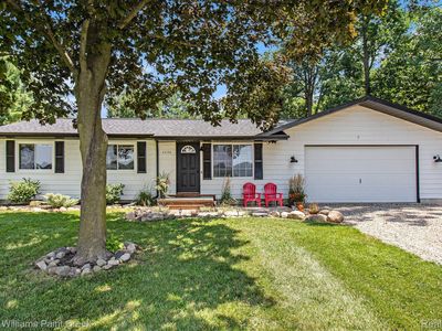 2226 Layton Rd, Fowlerville, MI, 48836
