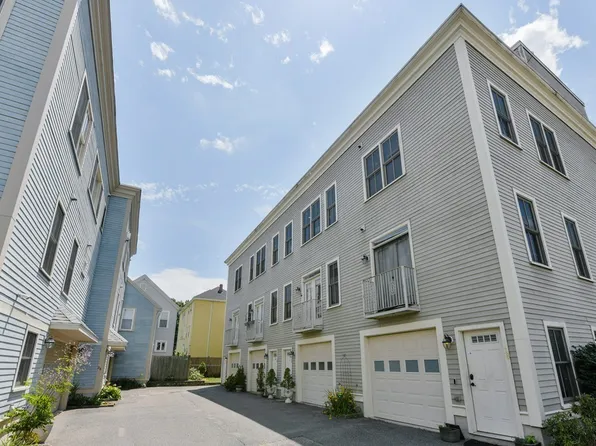 32 Stedman St Unit 32, Jamaica Plain, MA 02130