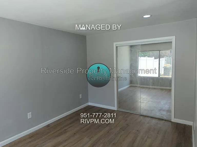 23119 Donahue Ct #2 — Photo 5