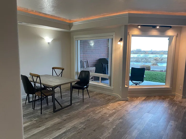 300 Columbia Point Dr #D101 — Photo 3