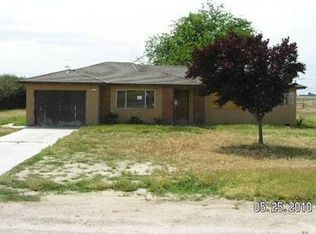7470 14th Ave, Hanford, CA 93230
