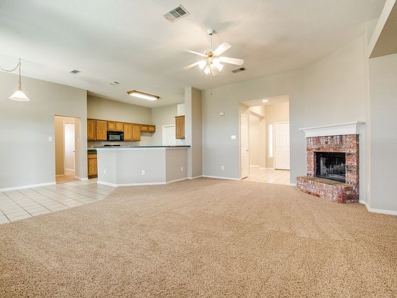 3rd image of 511 Stefhanie Dr