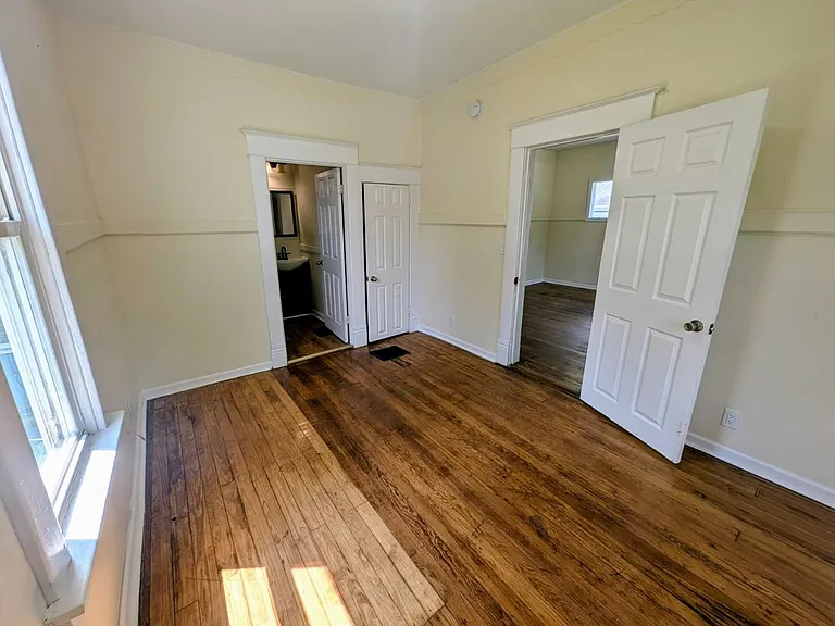 3316 Duncan St — Photo 18