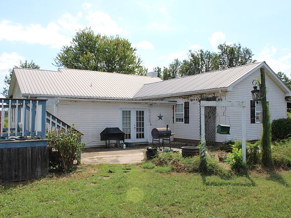 2nd image of 131 Asbury Rd