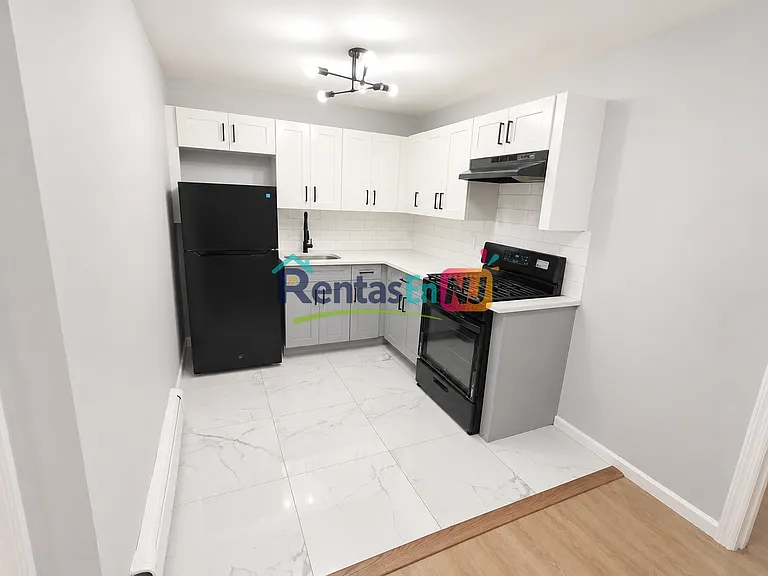 96 Summer Ave #3B — Photo 1
