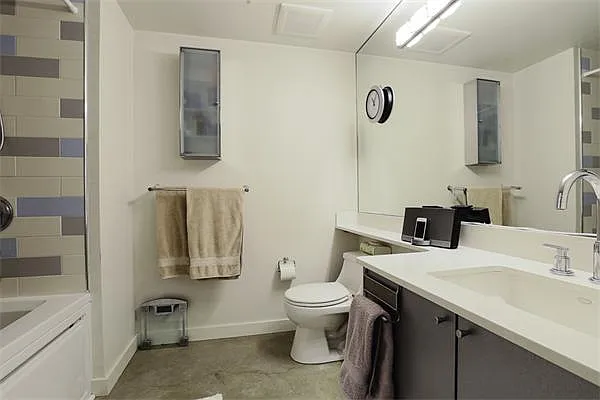 255 Northampton St #302 — Photo 7