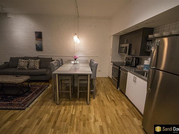 3rd image of 417 S 12th St #314