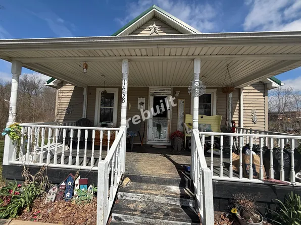 14380 W Walnut St, Deputy, IN 47230