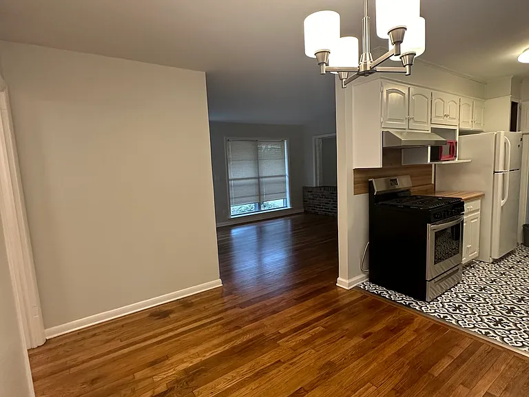 5096 Crestwood Rd — Photo 17