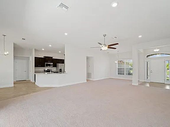 4th image of 599 San Ambrosio St
