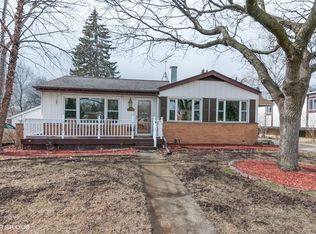 1040 S Charlotte St, Lombard, IL