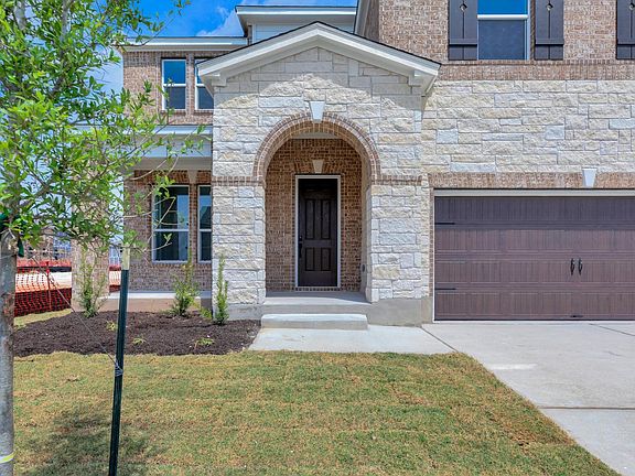 4th image of 5006 Herculaneum Ln