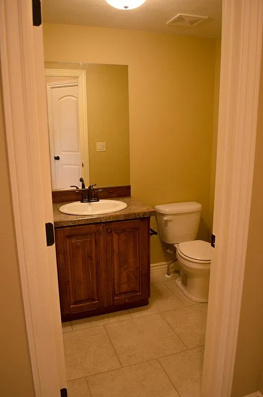 565 Pioneer Rd — Photo 3