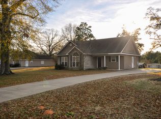1145 Central Ave, Eclectic, AL 36024