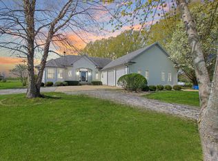 12364 E 5500n Rd, Momence, IL 60954