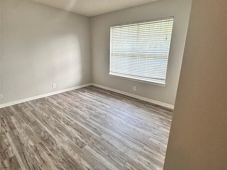 1616 War Horse Ln — Photo 10