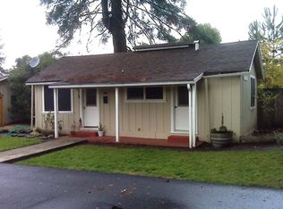 1224 1/2 Glenn St, Santa Rosa, CA 95401