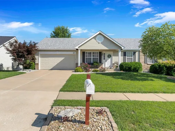 42 Lias Ct, Wentzville, MO 63385