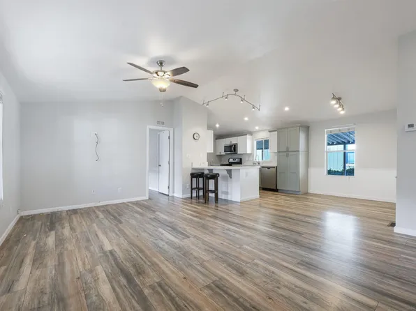 450 E Bradley Ave Spc 69, El Cajon, CA 92021