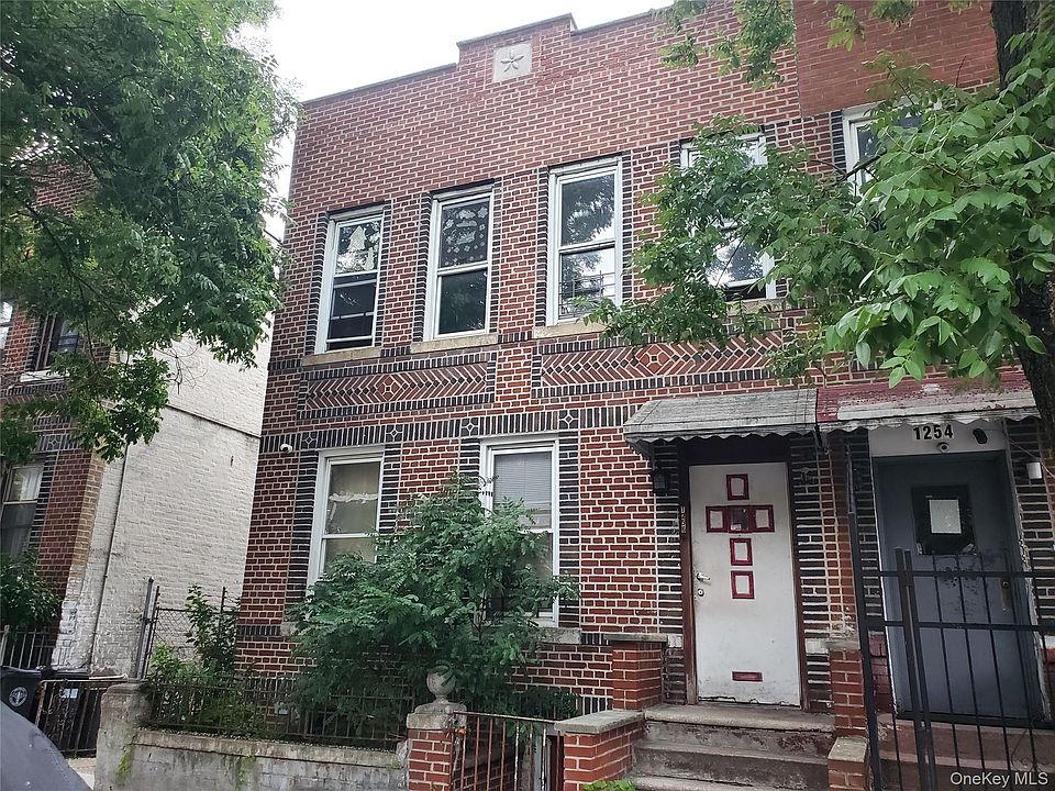 1st image of 1256 Noble Avenue