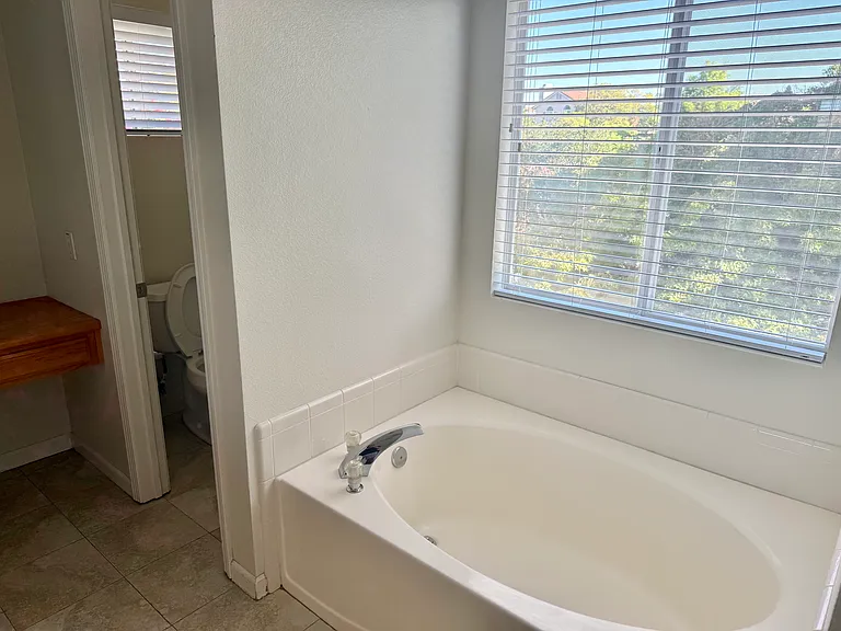 3512 Apollo Cir — Photo 7