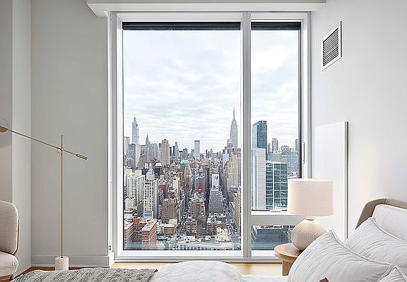 2nd image of 455 10th Ave #26C