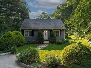 17 Atwater Pl, West Brookfield, MA 01585