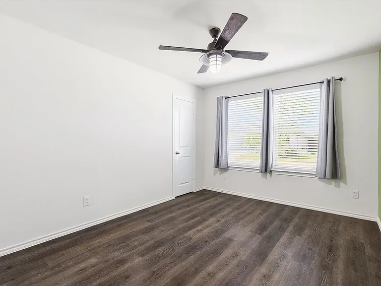 11236 Westpond Dr — Photo 22