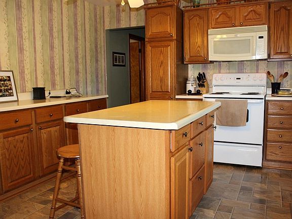 5th image of 10088 County Road 689