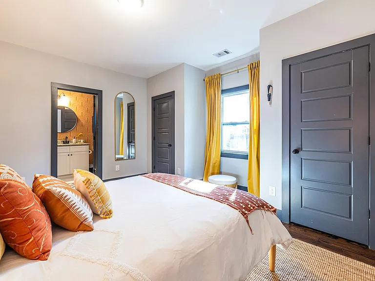988 Mayson Turner Rd NW — Photo 30