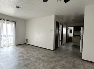 89 Palomino Dr APT 11, Weirton, WV 26062