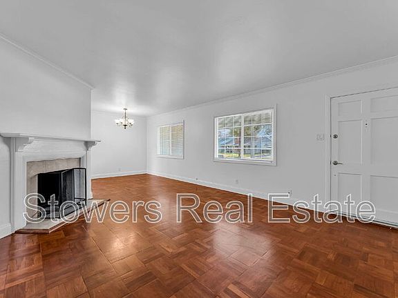 3rd image of 1718 Mary Dr
