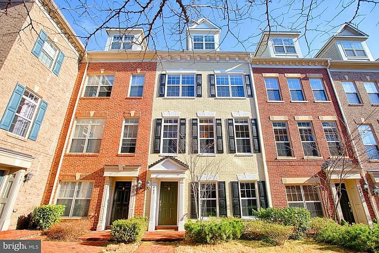 1st image of 443 N George Mason Dr
