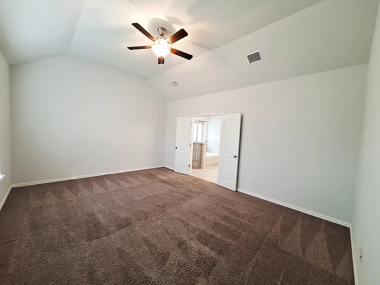 5900 Bucine Cv — Photo 18
