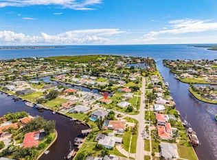 155 Morgan Ln SE, Port Charlotte, FL 33952