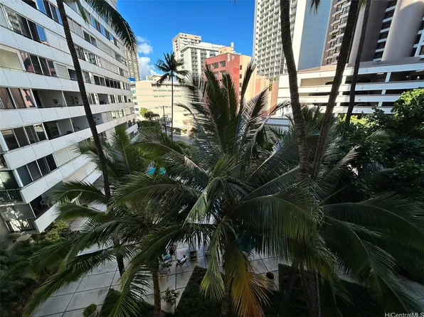 425 Ena Rd APT 503B, Honolulu, HI 96815