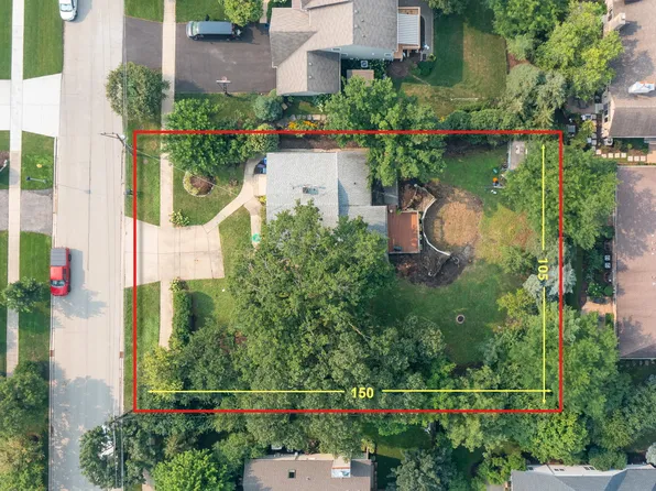 2022 Stoddard Ave, Wheaton, IL 60187