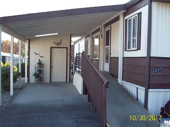 2nd image of 1407 View Vista Park