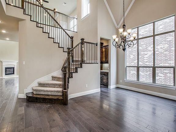 4th image of 3105 Deansbrook Dr