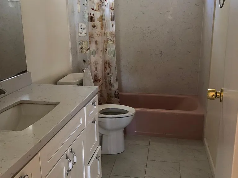 385 Lansdale Ave — Photo 13